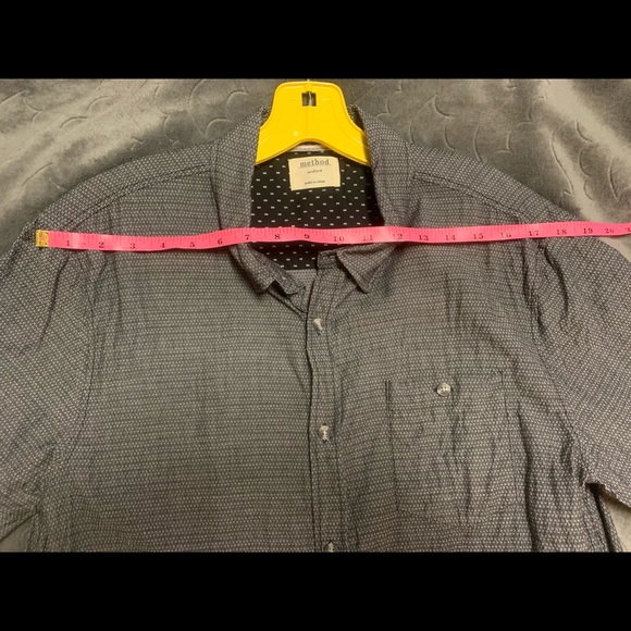 Method | Men’s | Short Sleeved Button Down | Charcoal | M - Picture 5 of 8